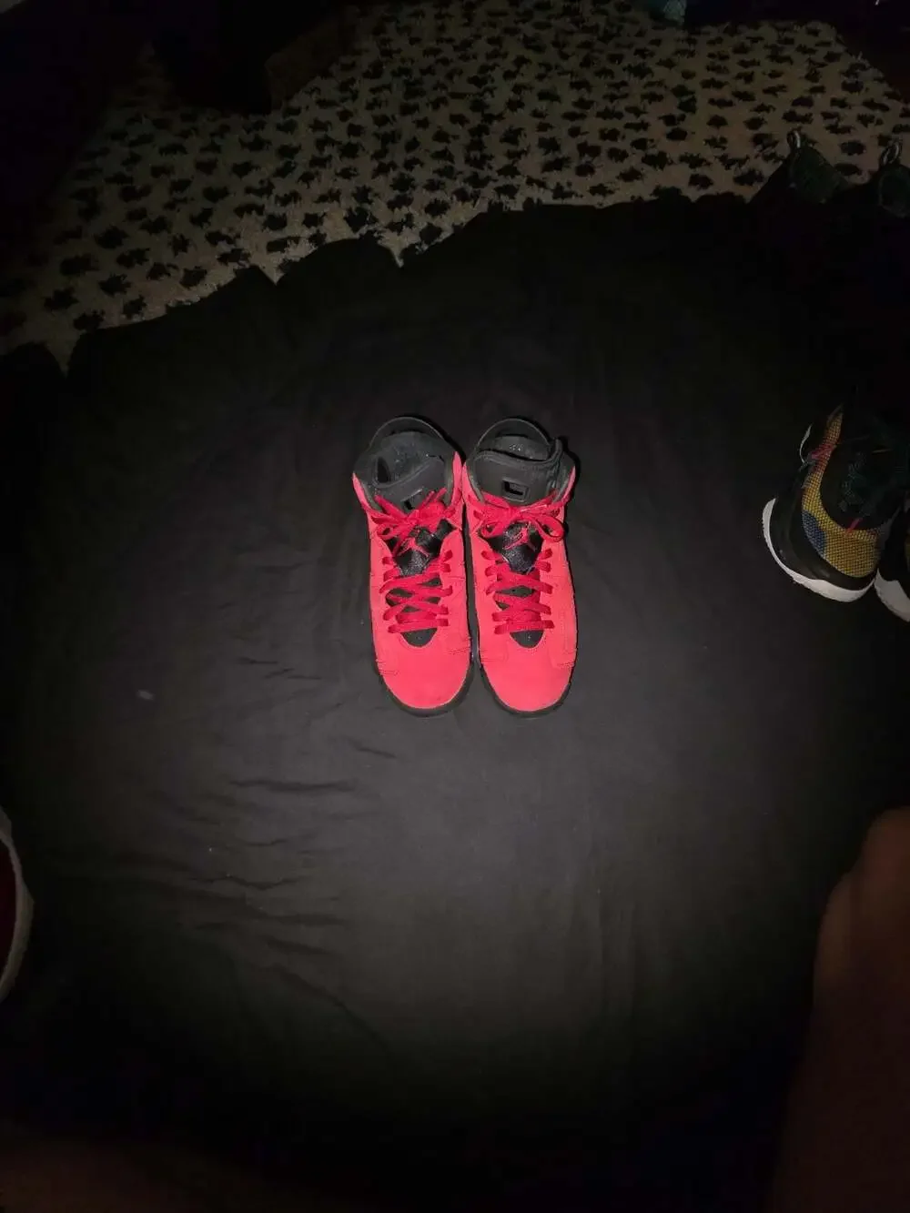 Air Jordan 6 Retro 'Toro Bravo' Basketball Sneakers